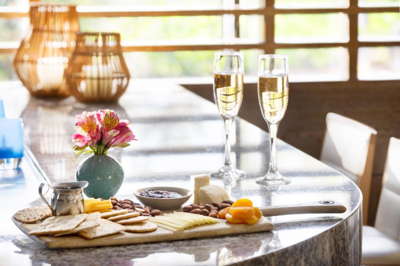 The Anza-A Calabasas Hotel Bagian luar foto